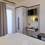 Karali Apartament *