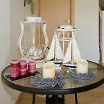 Karali Apartament *
