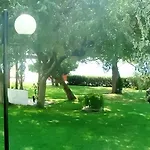 Apartament Karali
