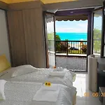 Apartament Karali