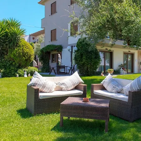 Karali Apartamento *