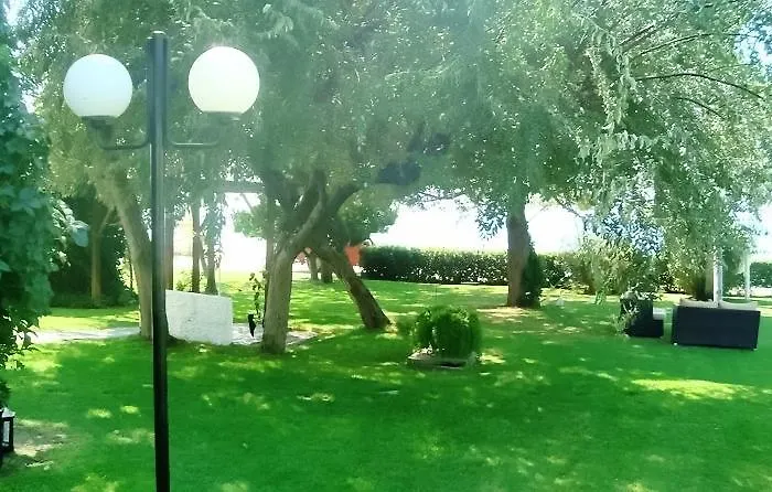Apartament Karali