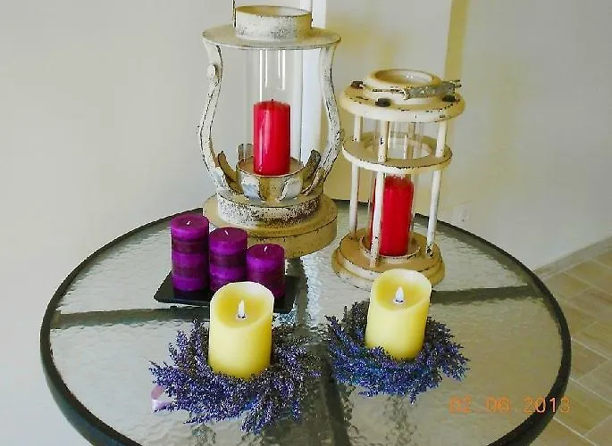 Apartament Karali *